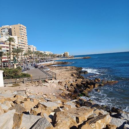 Playa De Los Naufragos Cozy Apartment With Pool Torrevieja Zewnętrze zdjęcie