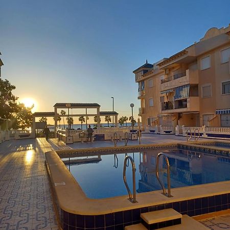 Playa De Los Naufragos Cozy Apartment With Pool Torrevieja Zewnętrze zdjęcie